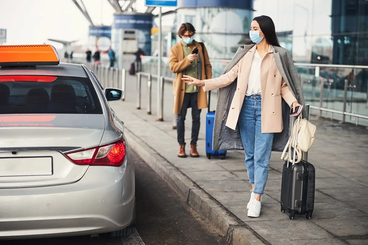How To Get A Taxi From Heathrow Airport To Gatwick